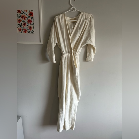 Paloma Wool White Jumpsuit Wrap Alexandria size Small Pockets V Neck - Picture 10 of 12